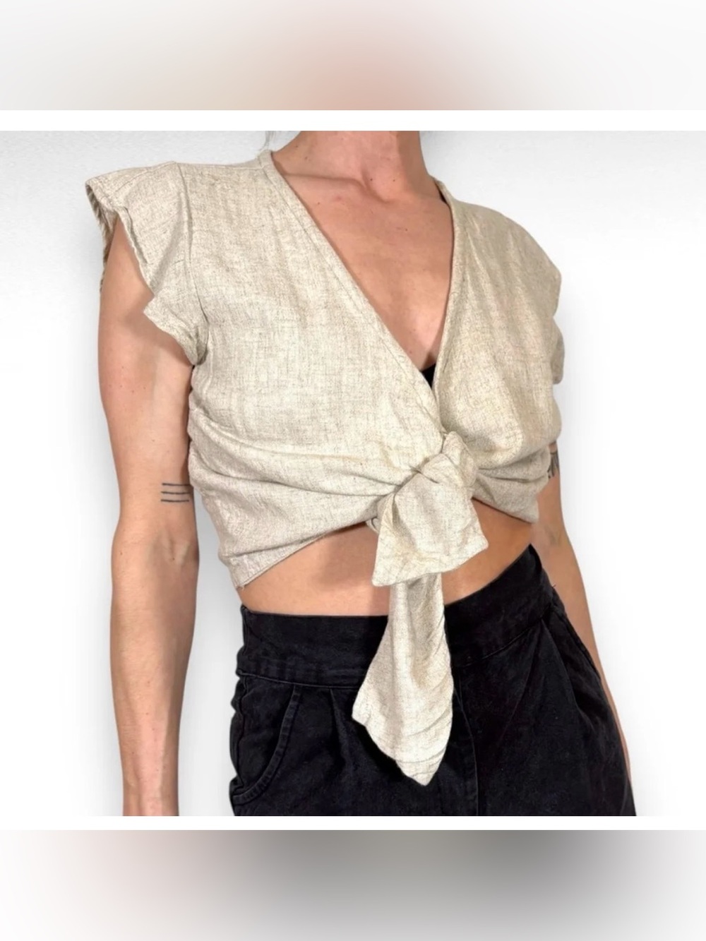 Abercrombie & Fitch Crop Top Womens M Beige Linen Blend Ruffle Tie Front
